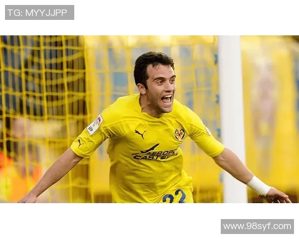 1997年足球明星的辉煌岁月与传奇故事回顾 1997年足球明星的辉煌岁月与传奇故事回顾