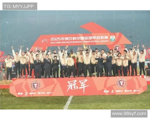 足球精神永驻赛场荣誉加冕为梦想助力的表彰发言 足球精神永驻赛场荣誉加冕为梦想助力的表彰发言